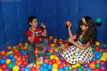 Ziyah Vastani, Darsheel Safary at Bumm Bumm Bole promotional event in R Mall, Ghatkopar on 7th May 2010 (12).JPG